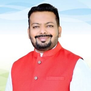 Worker Assaulted in Kharadi Land Dispute; Pritam Khandve and Eight Others Booked